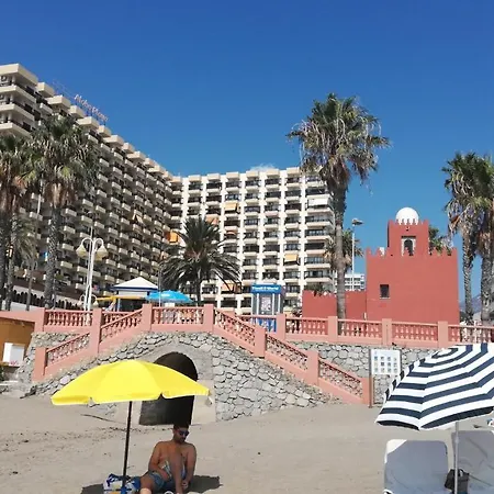 Apartamento-estudio First Line Of The Malaga -benalmadena شقة فندقية