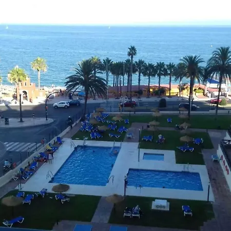Apartamento-estudio First Line Of The Malaga -benalmadena بينالماذينا